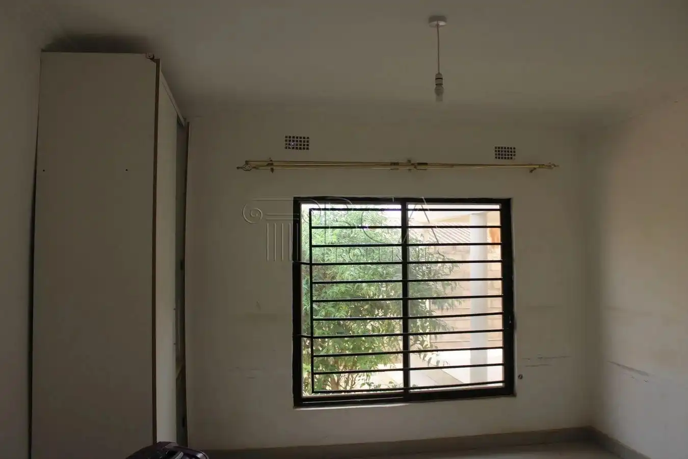 Woodlands Property to Rent – 3 Bedrooms