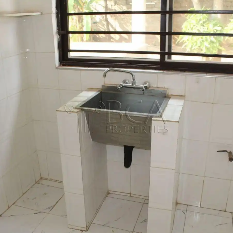 Woodlands Property to Rent – 3 Bedrooms