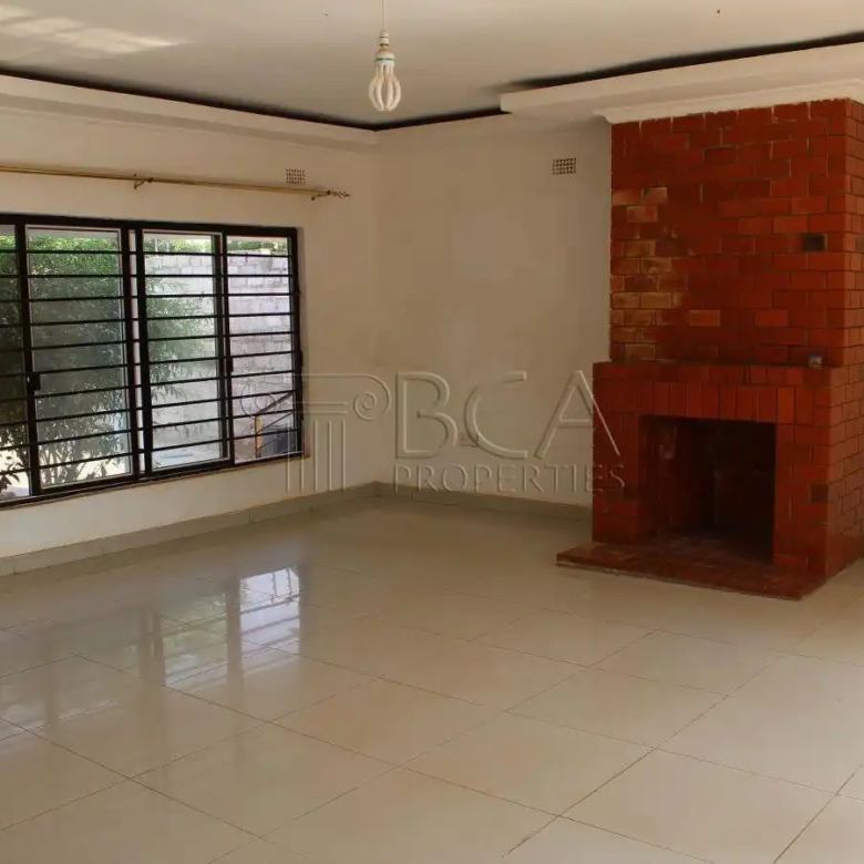 Woodlands Property to Rent – 3 Bedrooms