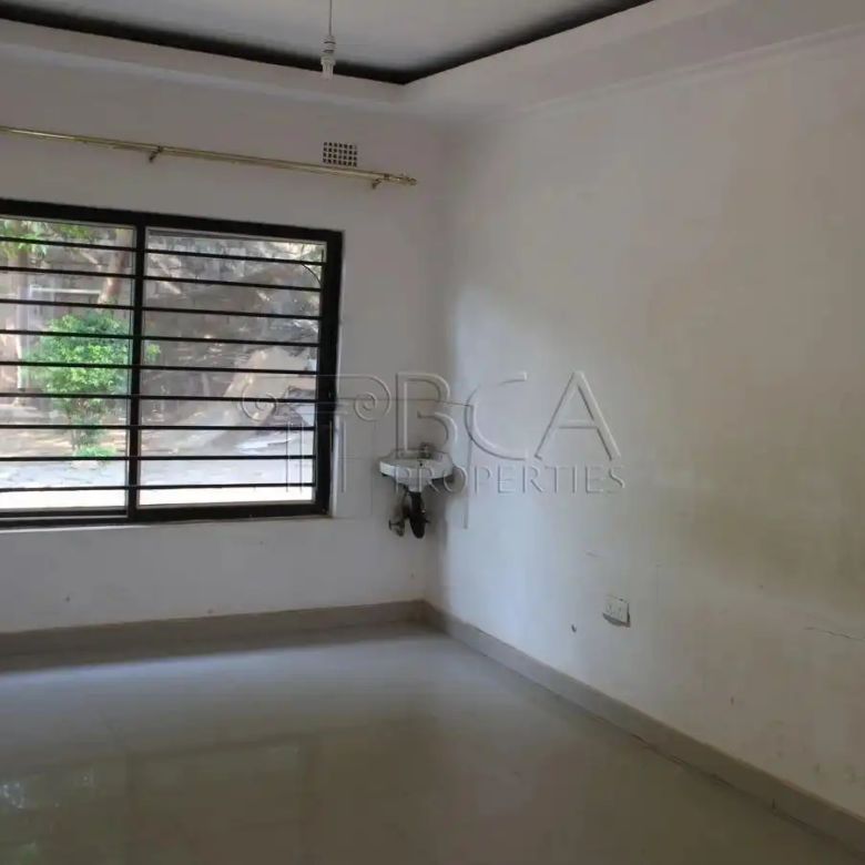 Woodlands Property to Rent – 3 Bedrooms