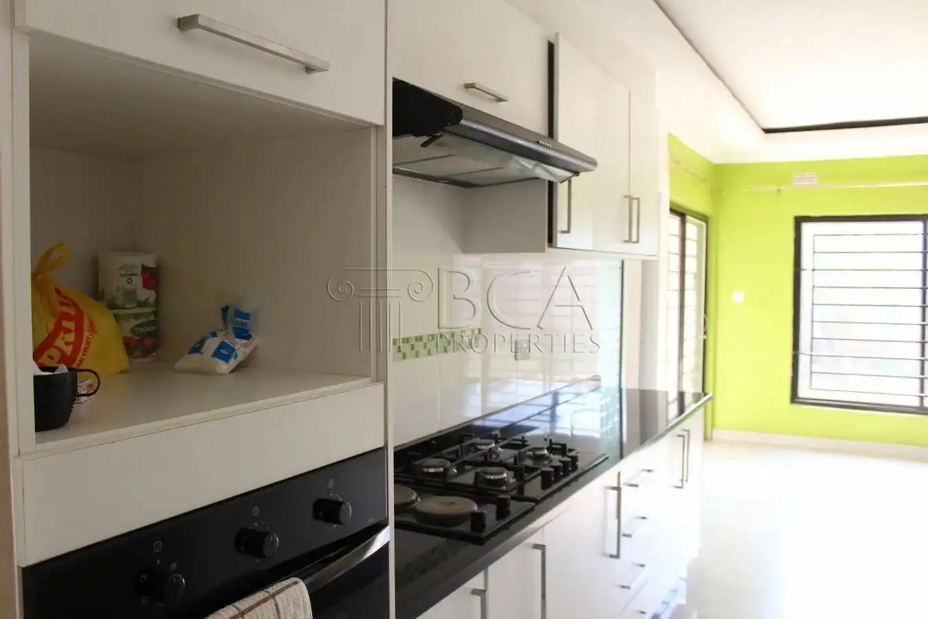 Woodlands Property to Rent – 3 Bedrooms