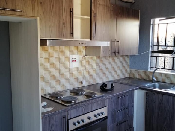 2 Bedroom Flats for Rent in Avondale