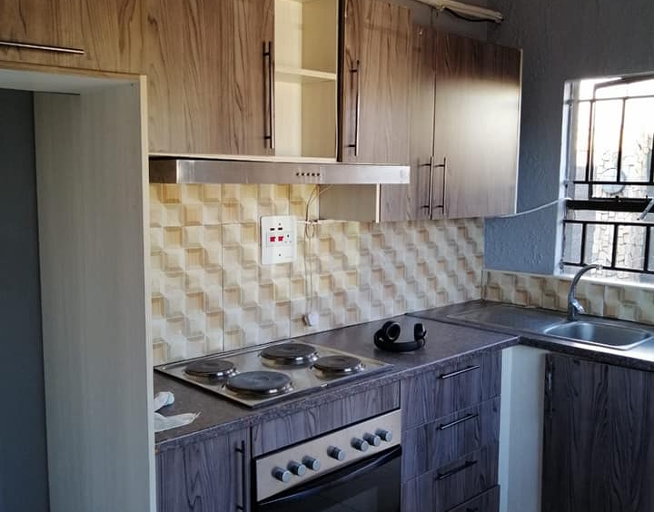 2 Bedroom Flats for Rent in Avondale