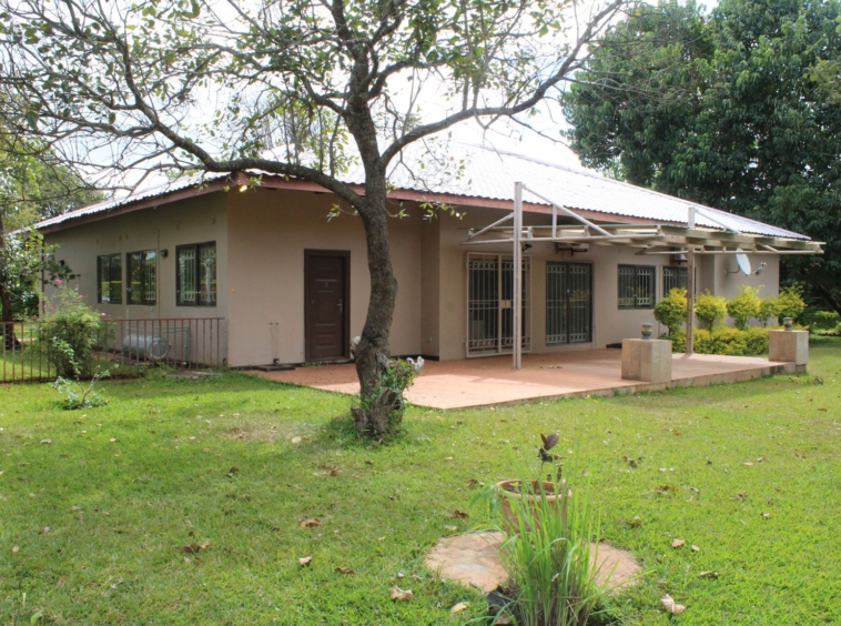 Executive 3 Bedroom Villa for Rent in Leopards Hill