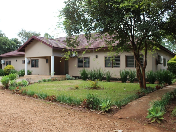 Executive 4 Bedroom Villa to Rent in Leopards Hill