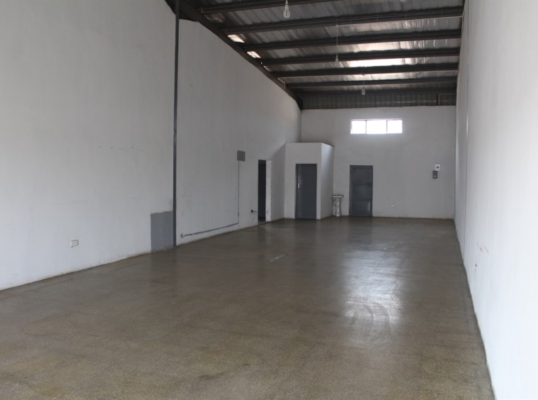 Prime Commercial Retail Space for Rent