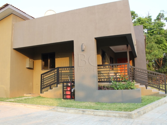 Lovely 3 Bedroom Furnished Apartments In Roma Park