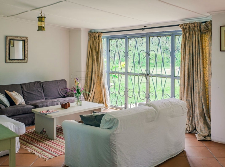 Professionally-designed Apartment to Rent in Leopards Hill