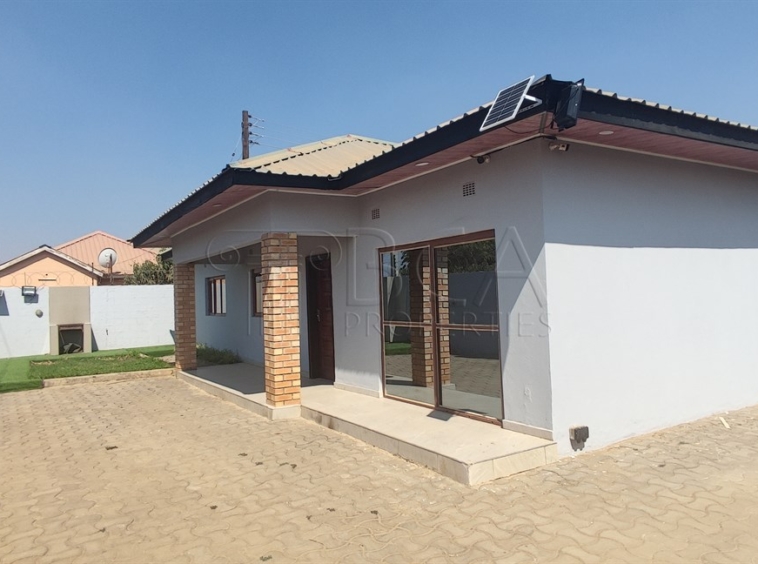 Modern 3 Bedroom House for Rent in Chalala