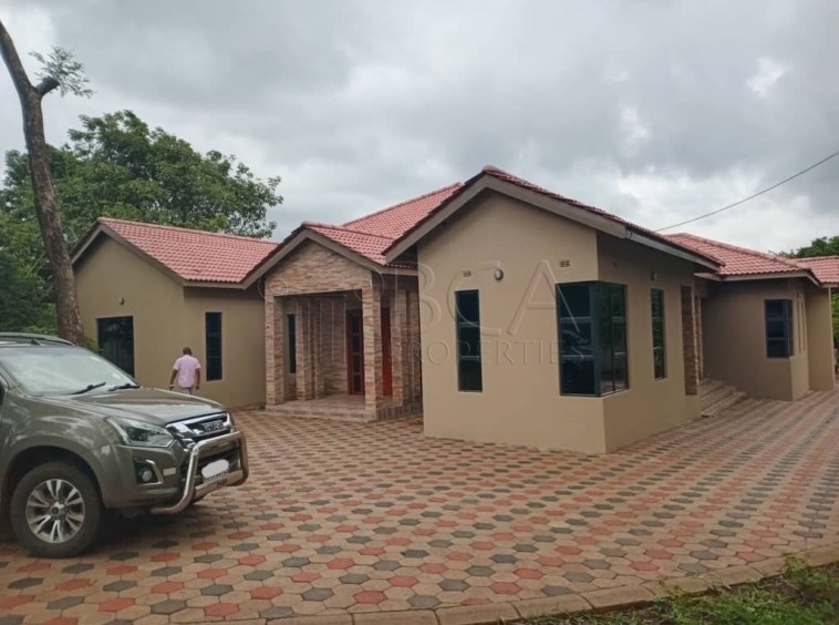 4 Bedroom Executive House for Rent in State Lodge