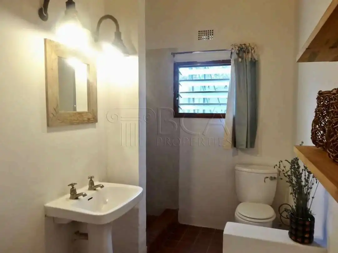 BCA-26000_page9_image13