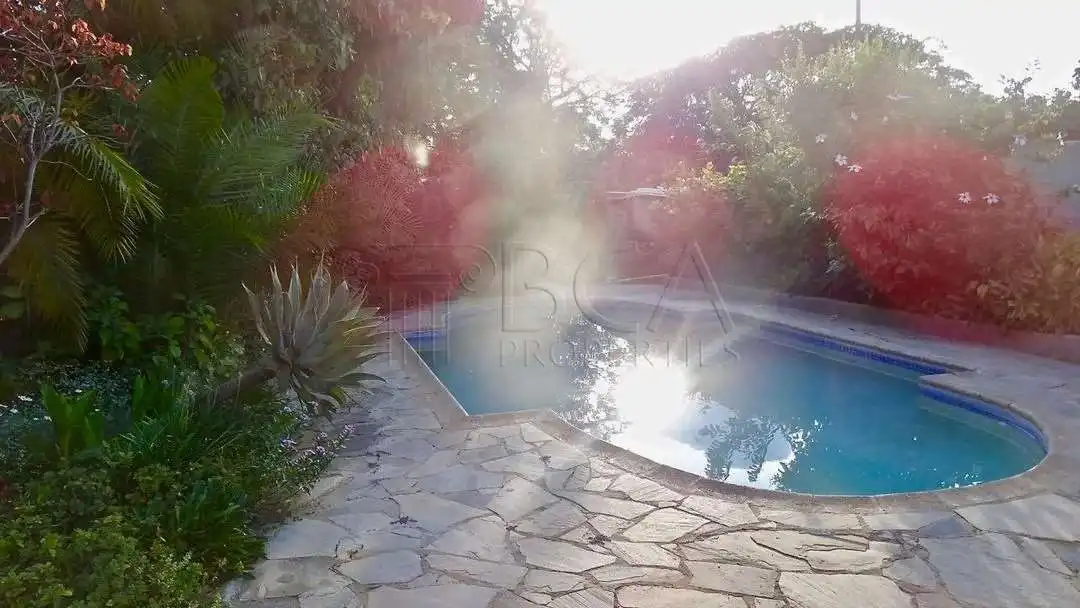 BCA-26000_page9_image8