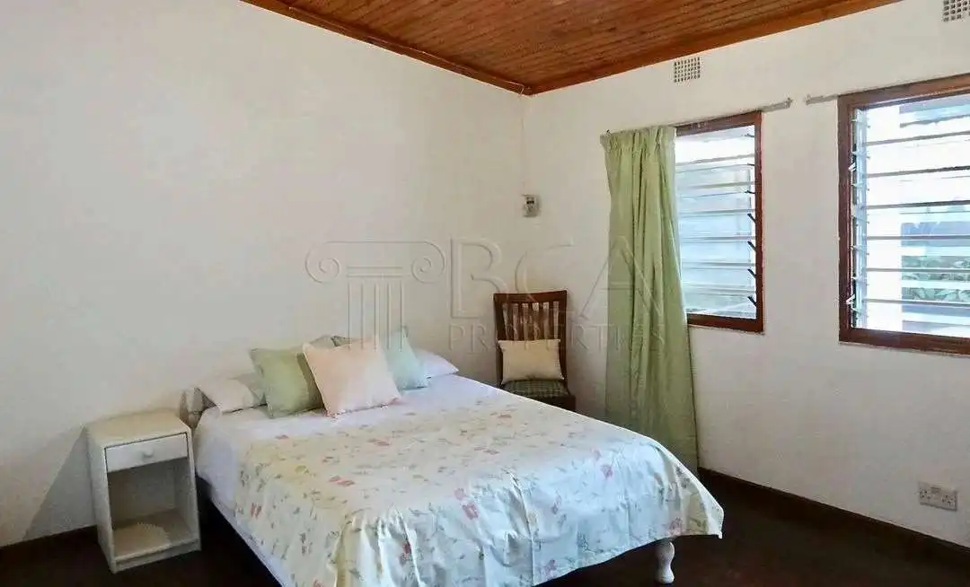 BCA-26000_page9_image9