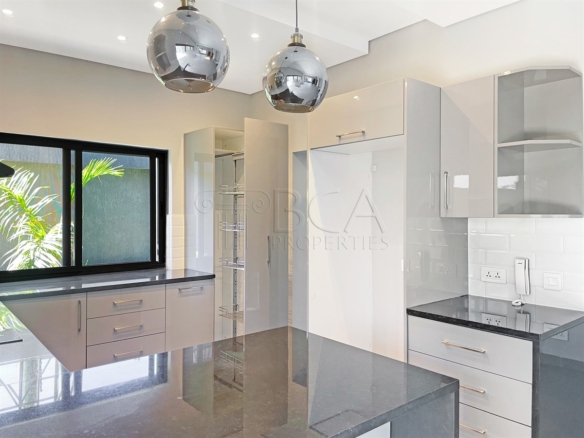 Modern 2 Bedroom Apartments for Rent in Roma Park