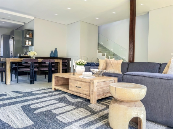 2 Bedroom Furnished Home for Rent in Roma Park