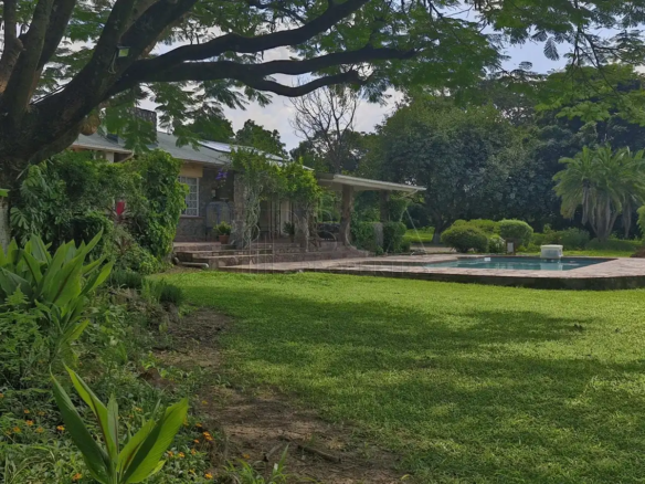 Country Home on 5 Acres in Garneton