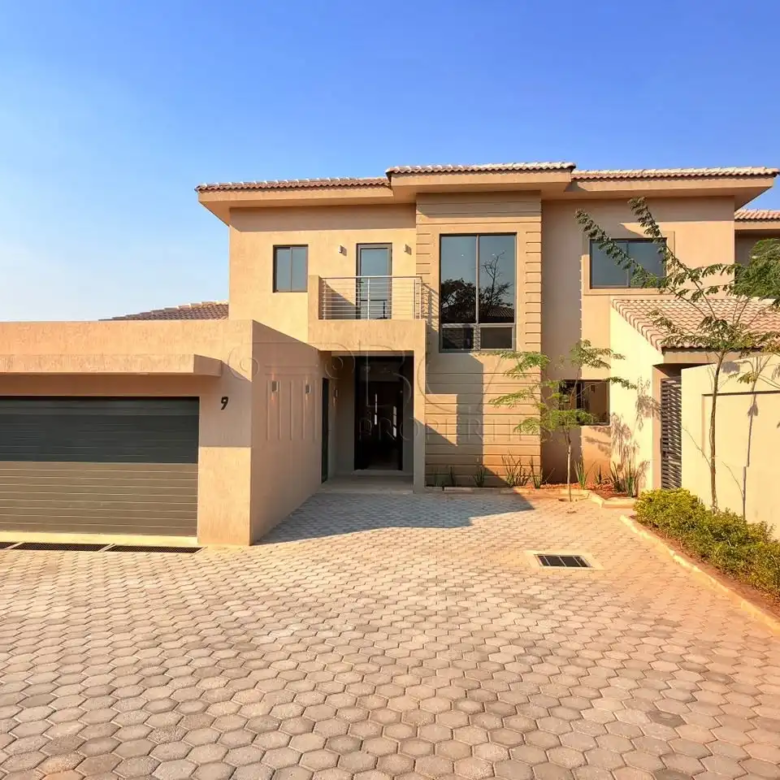 Roma Park Villas – 3 & 4 Bedroom for Rent