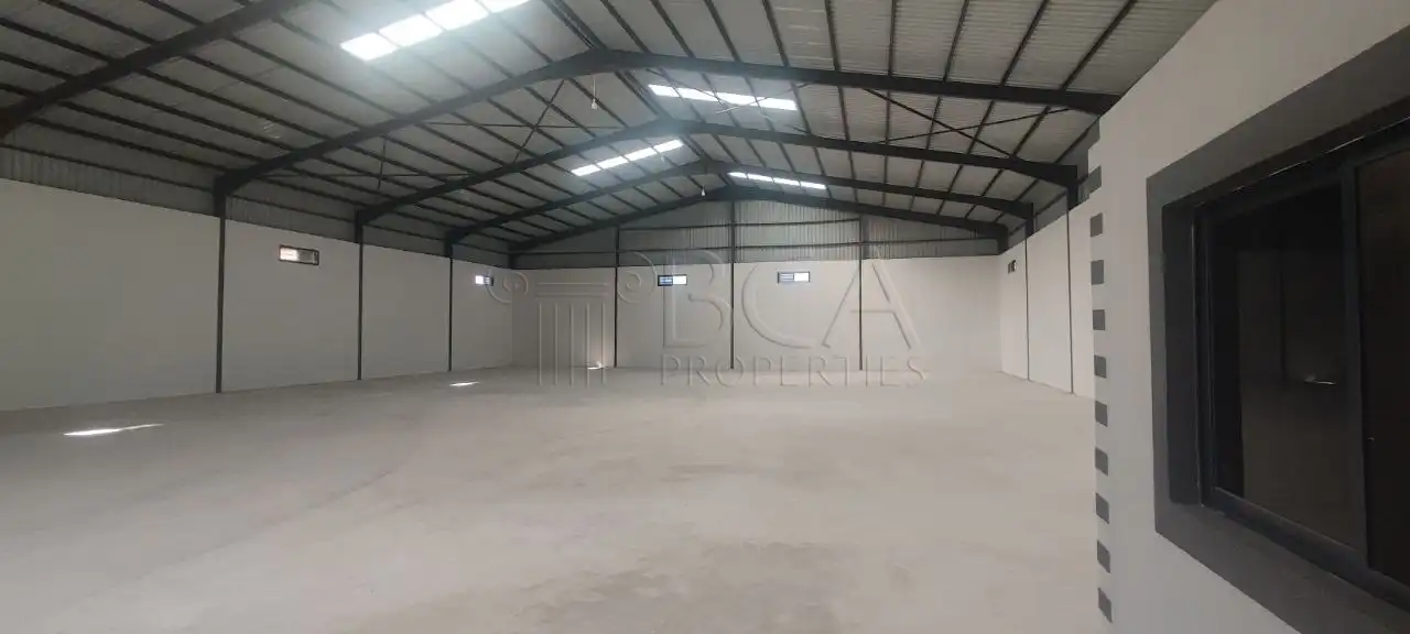 730sqm Warehouse for Rent