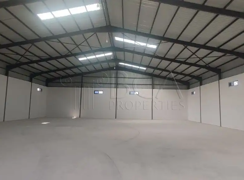 730sqm Warehouse for Rent