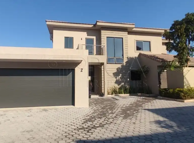 Roma Park Villas – 3 & 4 Bedroom for Rent