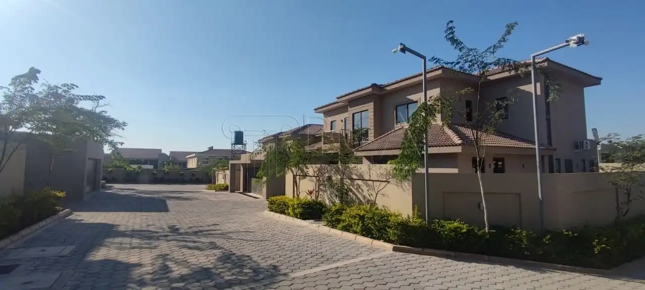 Roma Park Villas – 3 & 4 Bedroom for Rent