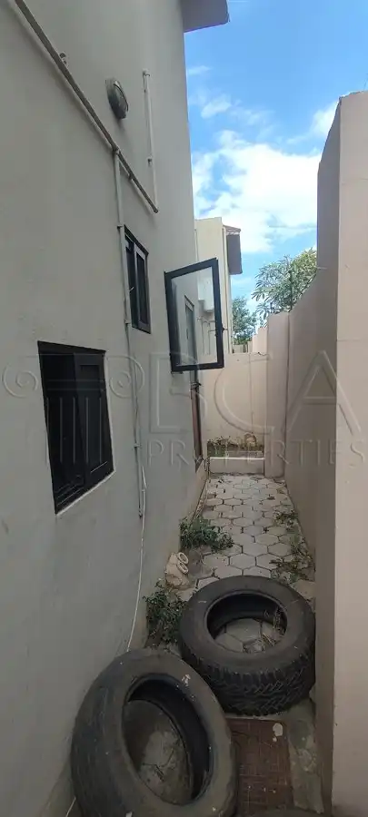 3 Bedroom House for Sale in Zambezi Park