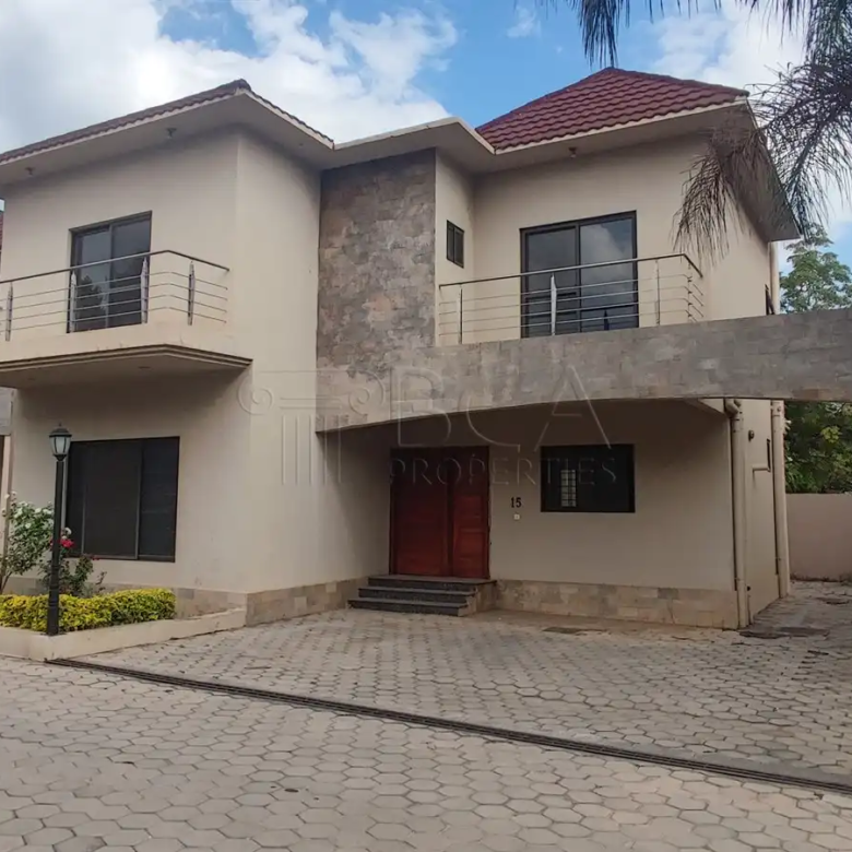 3 Bedroom House for Sale in Zambezi Park
