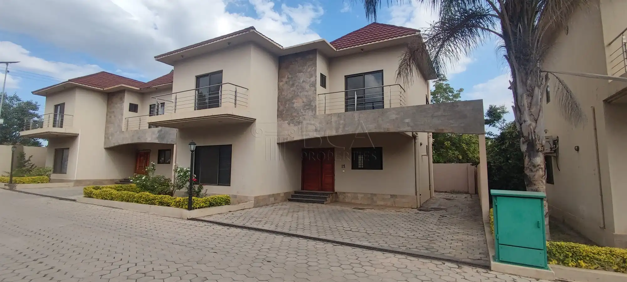 3 Bedroom House for Sale in Zambezi Park