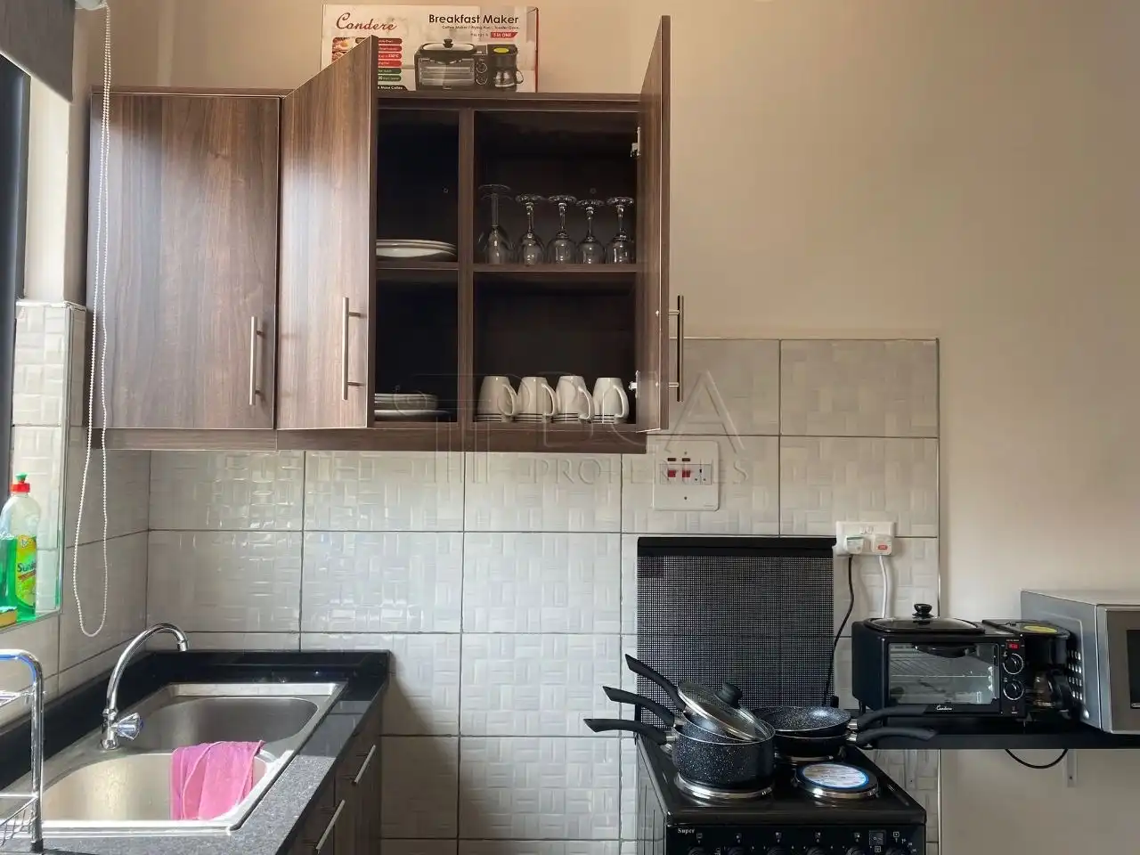 2 Bedroom Flat for Rent in Emerald Hill Estate