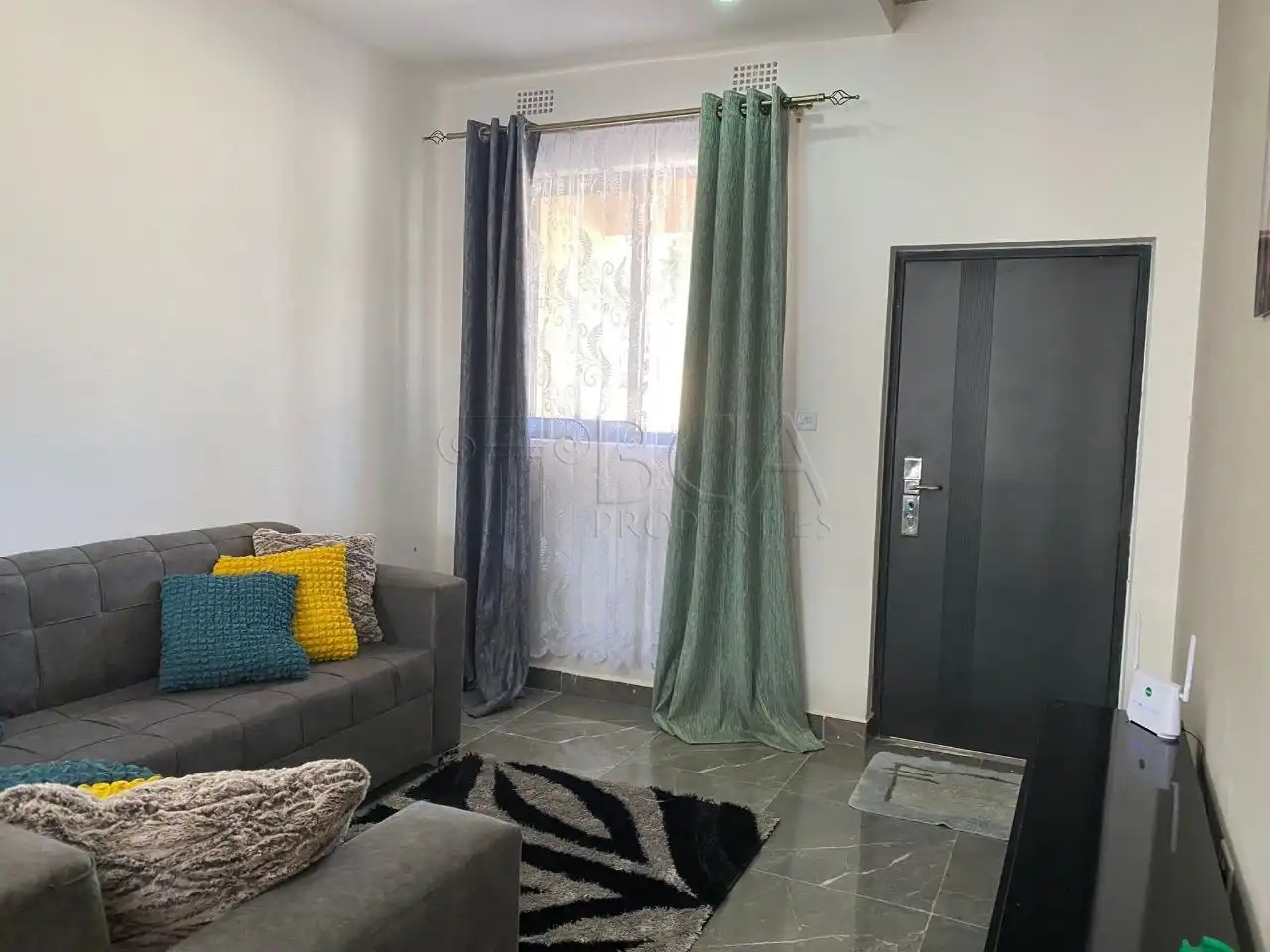 2 Bedroom Flat for Rent in Emerald Hill Estate