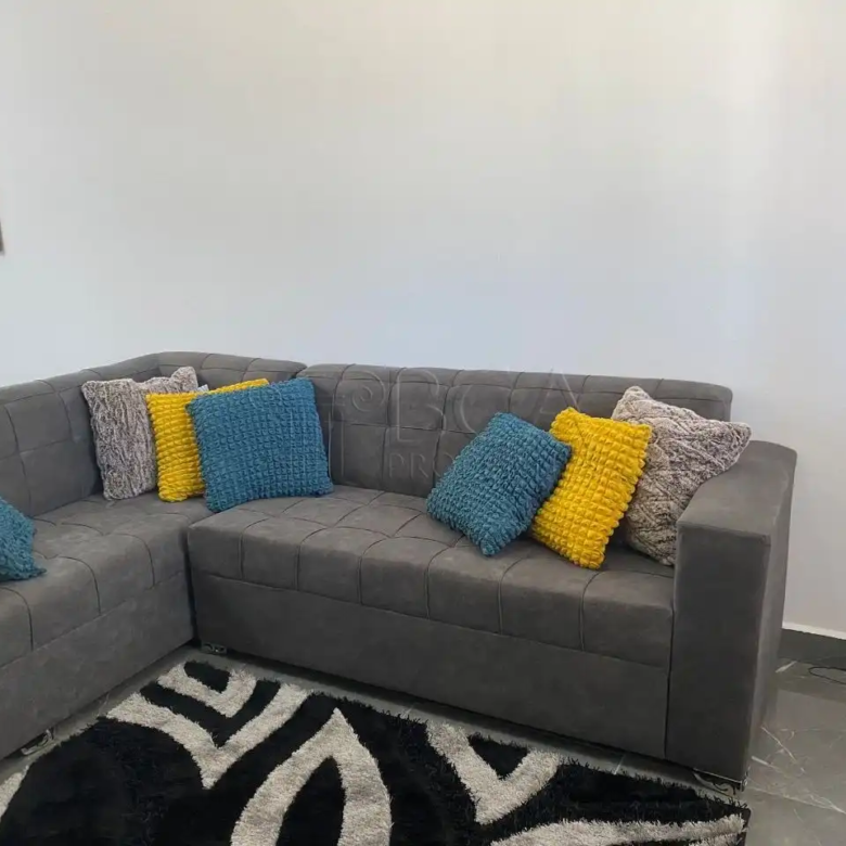 2 Bedroom Flat for Rent in Emerald Hill Estate